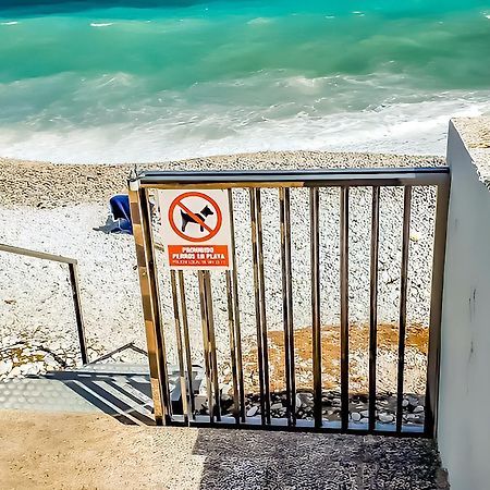 אלתיאה Apartamento Primera Linea Con Acceso Privado A La Playa מראה חיצוני תמונה
